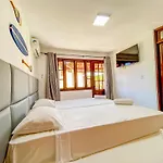 Casas Com 2 Suites