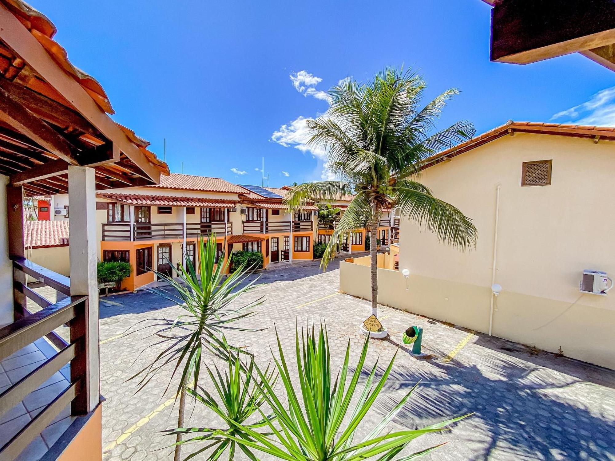 Casa de férias Taperapua Beachfront Suites: Axe Moi's Private Bbq & Pool Retreat
