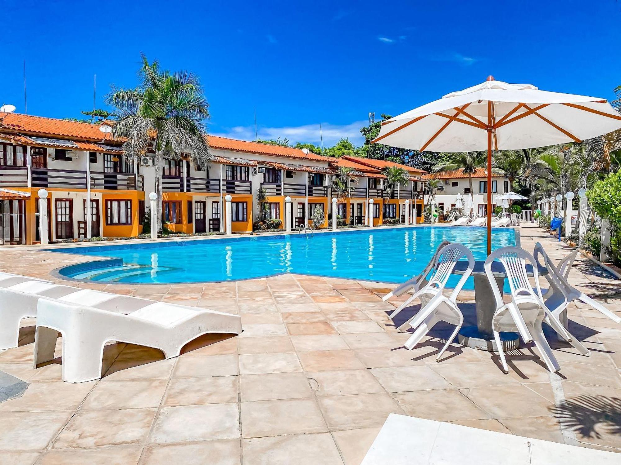 Casa de férias Taperapua Beachfront Suites: Axe Moi's Private Bbq & Pool Retreat